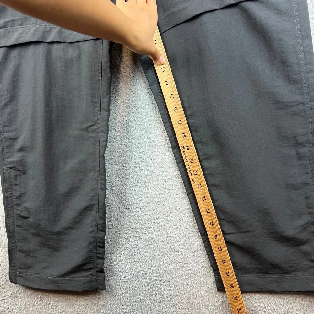 The North Face Mens Convertible Cargo Hiking Pants Gray Nylon Zip Off XL